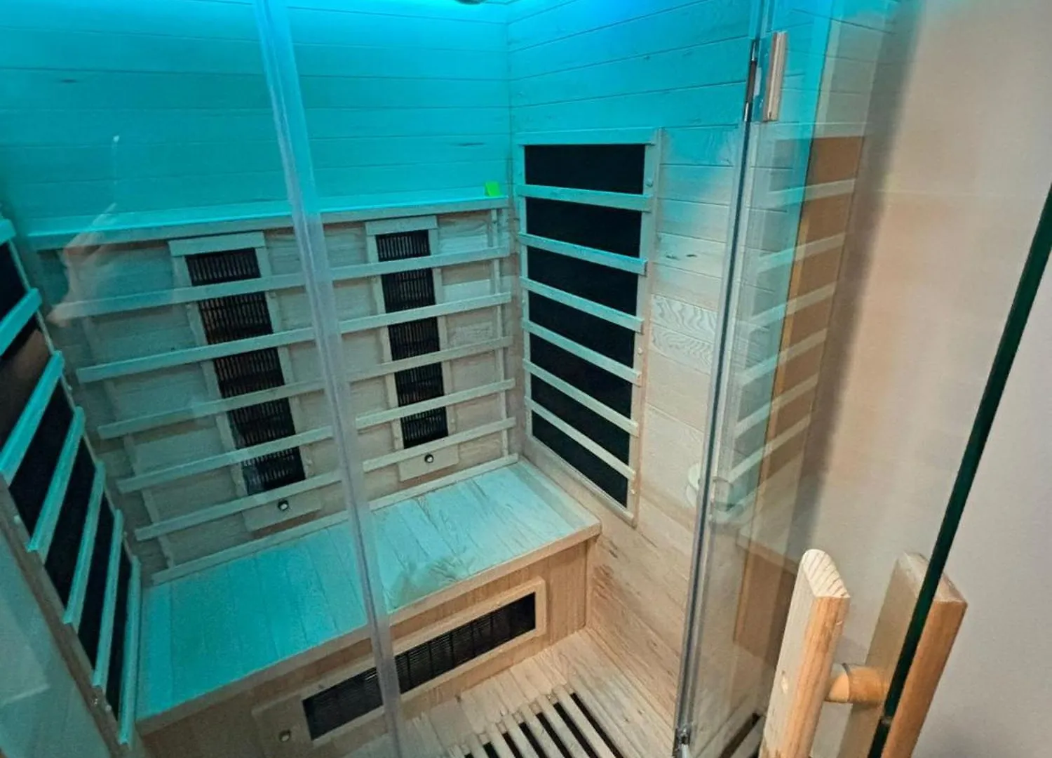 Gdansk By The Sea - Prestige Home Spa Apartments With A Luxurious Jacuzzi, Sauna And An Exclusive Massage Chair Available In One Of The Apartments!