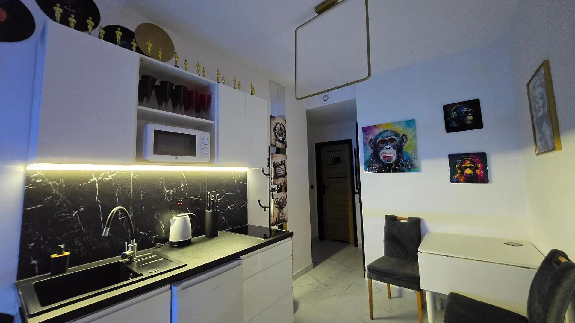 Gdansk By The Sea - Prestige Home Spa Apartments With A Luxurious Jacuzzi, Sauna And An Exclusive Massage Chair Available In One Of The Apartments! Polsko