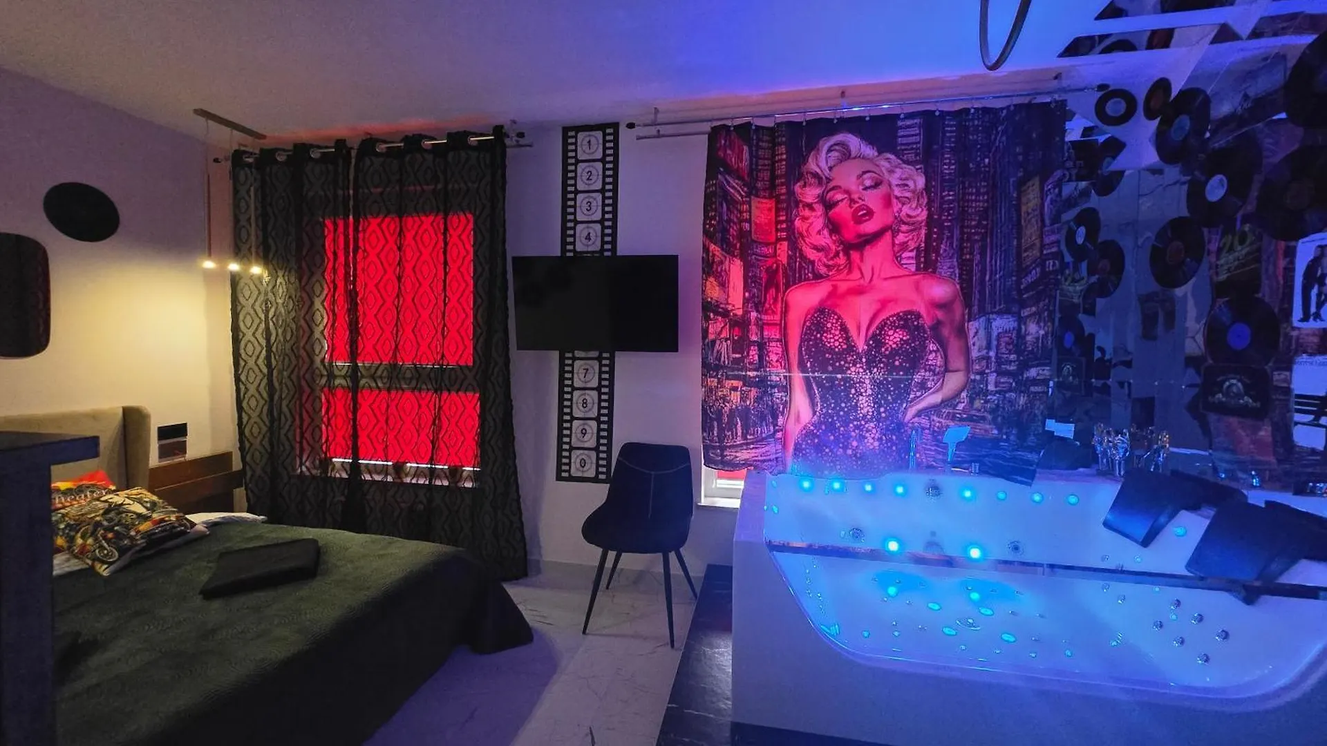 Gdansk By The Sea - Prestige Home Spa Apartments With A Luxurious Jacuzzi, Sauna And An Exclusive Massage Chair Available In One Of The Apartments!